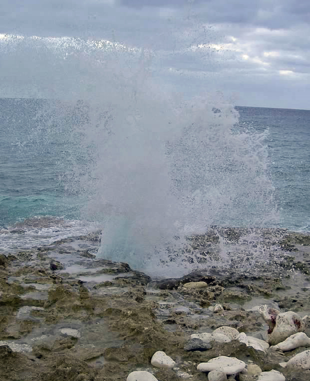 GW Blog Grand Cayman 10-11 Blowhole - Crop